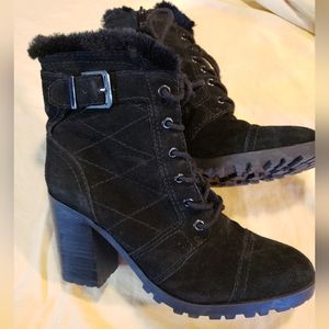 Ivanka Trump black boots size 6m